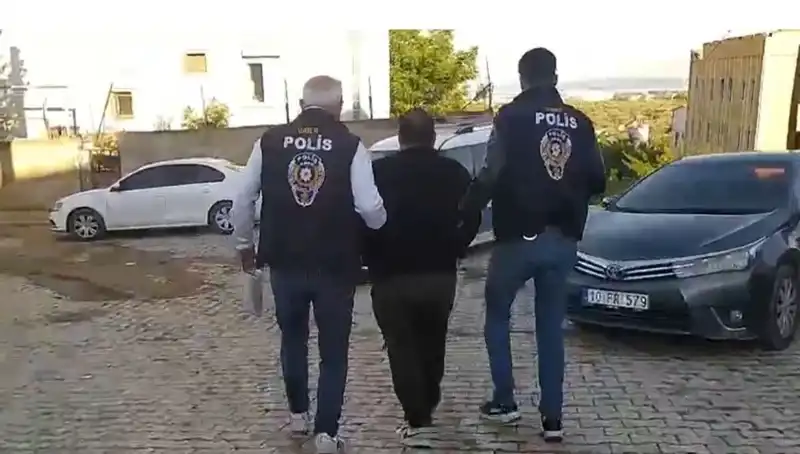 Balıkesir'de Dolandırıcılık Skandalında 4 Kişi Tutuklandı