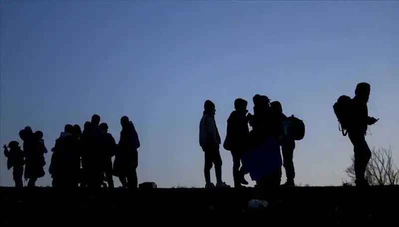 Kırklareli'nde 13 Düzensiz Göçmen Operasyonu: Sınır Bekçileri Harekete Geçti