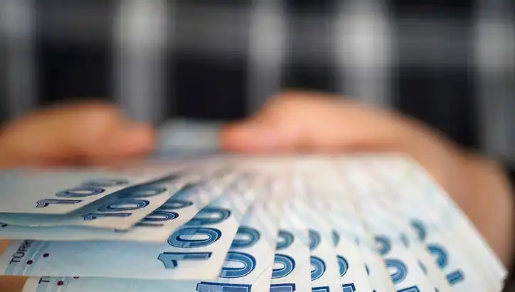 Emekli Promosyon Kampanyaları Temmuz 2025: Bankalar Hangi Avantajları Sunuyor?